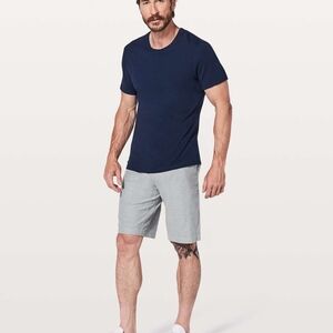 Lululemon Commander 11" Inseam Size 38 Light Gray